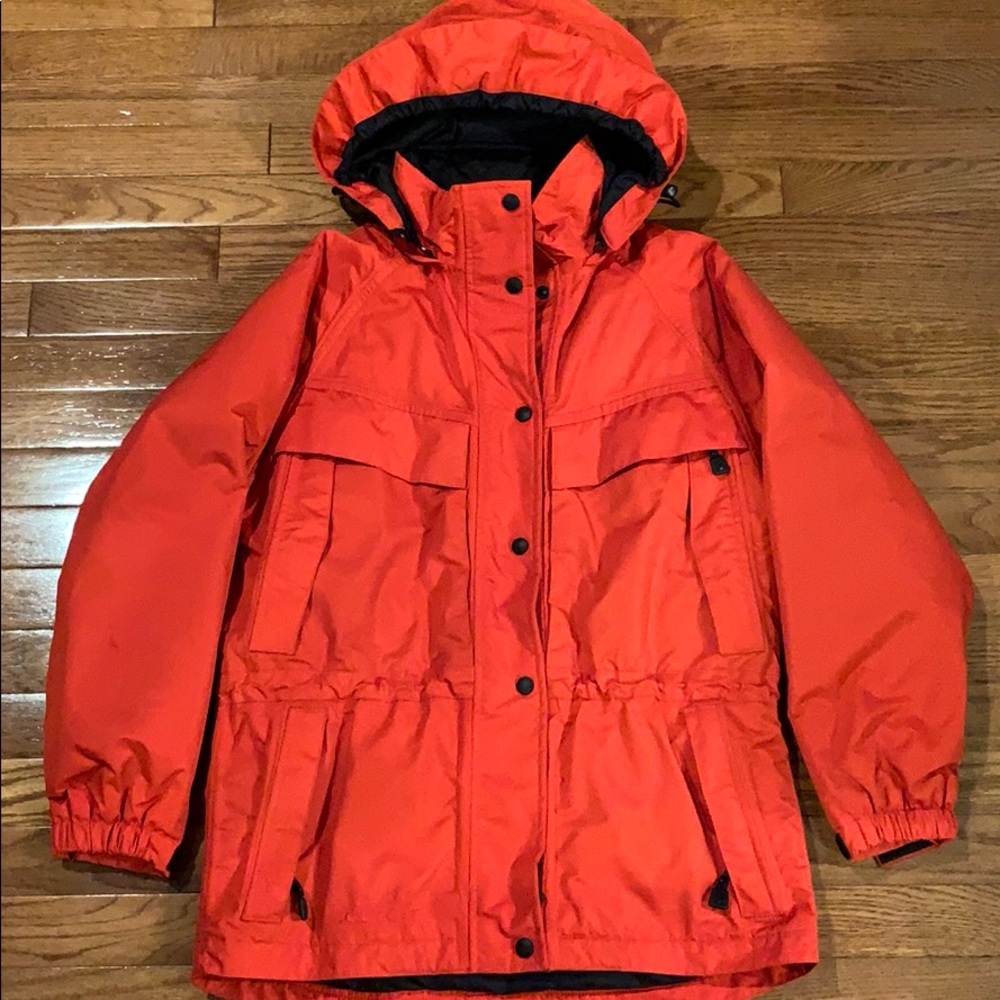 Can never go wrong with Eddie Bauer Coats!